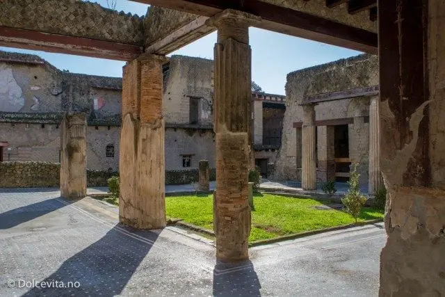 Herculaneum,pompei,pompeii,mosaikk,fortid,vandre,vulkan