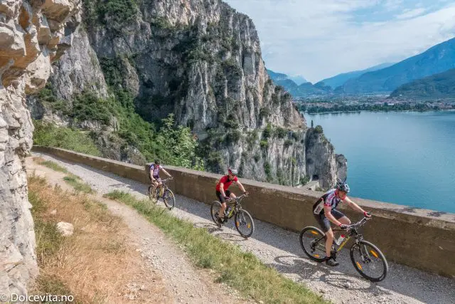 Sykkeltur Ponale - Lago di Ledro - Dolcevita.no