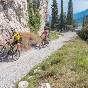 Sykkeltur Ponale - Lago di Ledro - Dolcevita.no